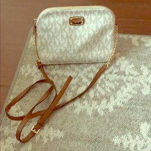 Michael Kors Crossbody